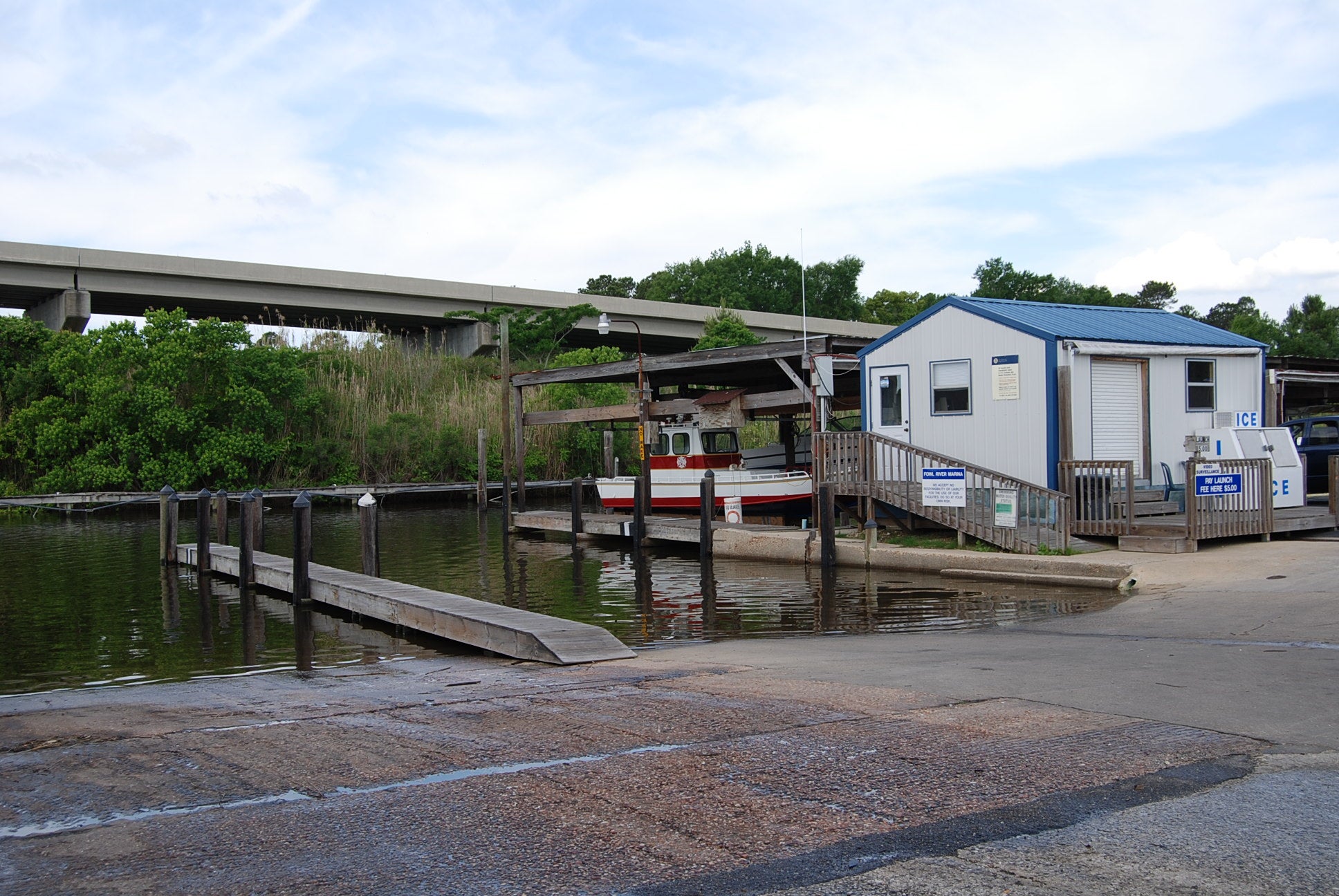 Fowl River Marina Outdoor Alabama